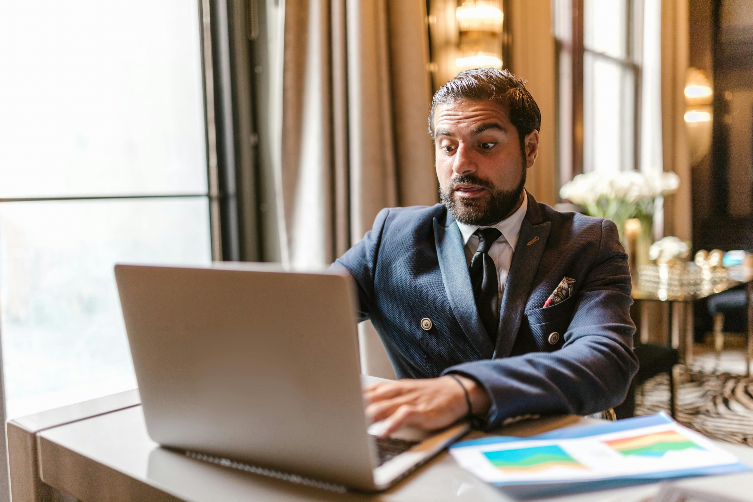 The Essential Guide to Reading an Annual Report Accurately