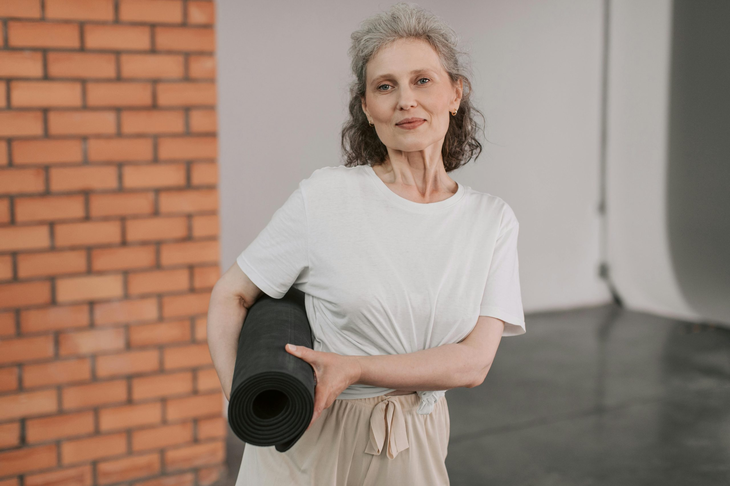 The Importance of Proper Garment Fit for Confidence and Comfort